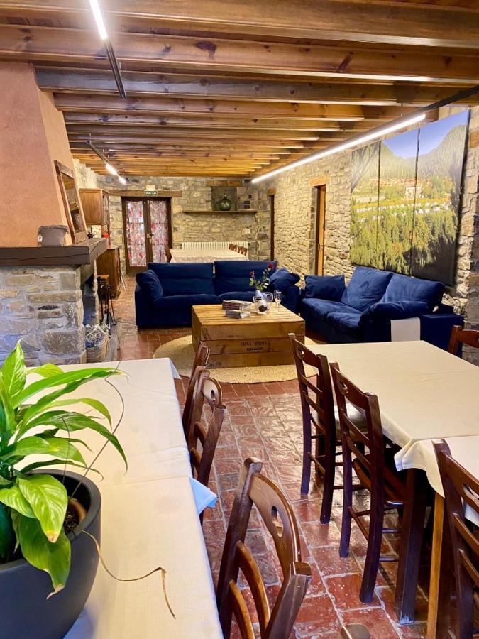 Campalans Hotel Rural Bungalows Mobilhomes Borreda Bagian luar foto