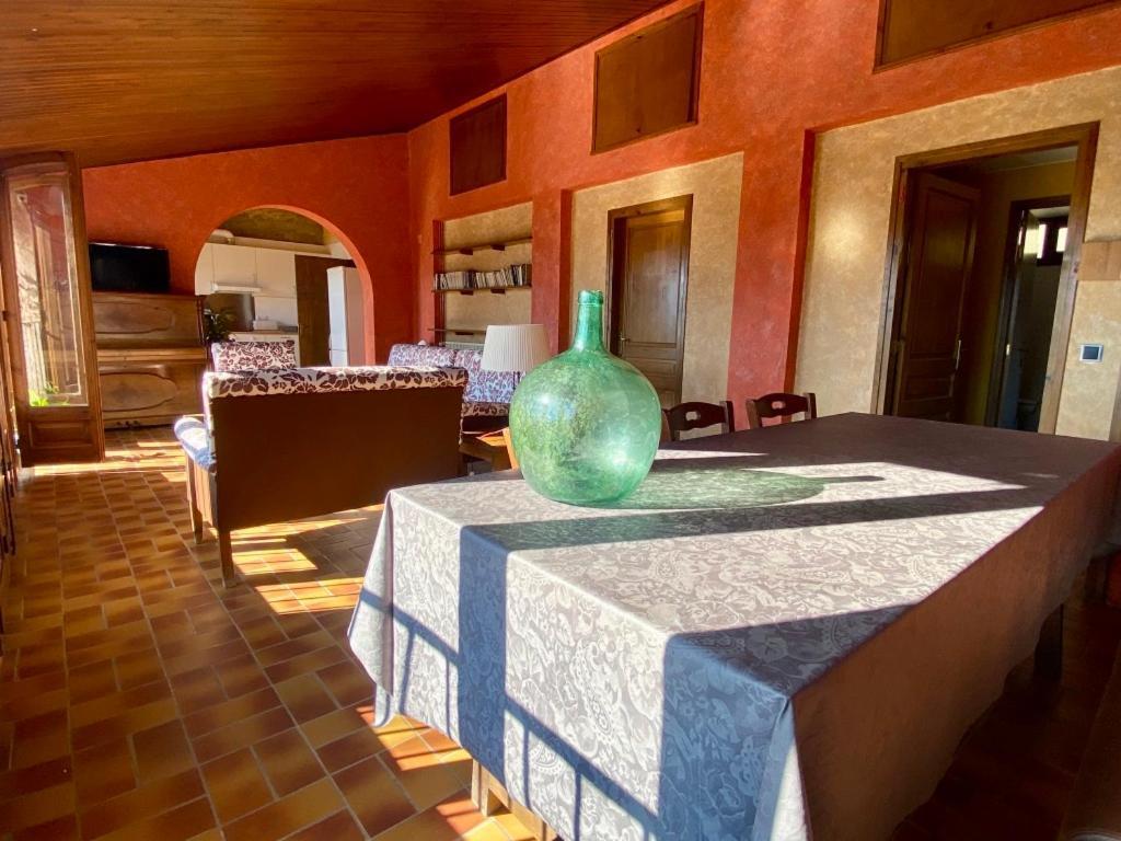 Campalans Hotel Rural Bungalows Mobilhomes Borreda Bagian luar foto