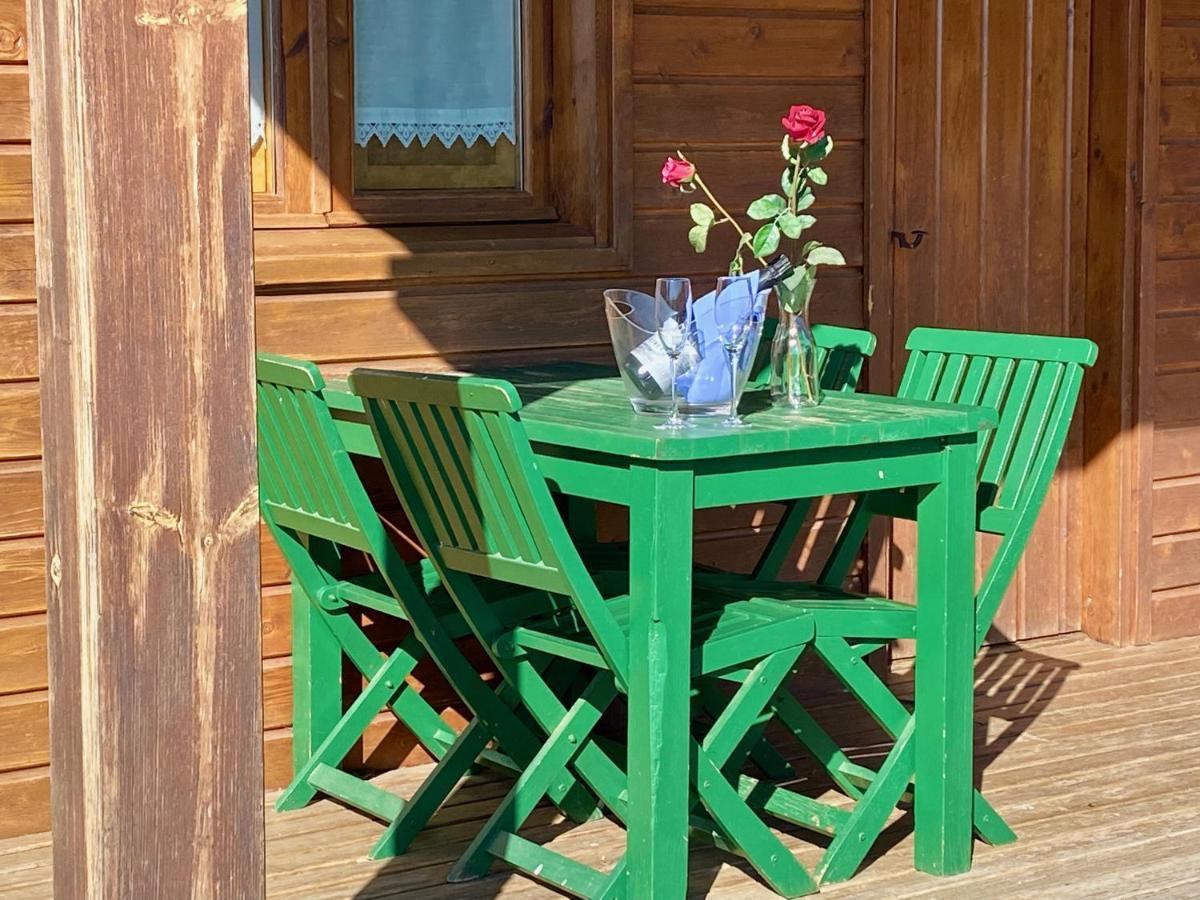 Campalans Hotel Rural Bungalows Mobilhomes Borreda Bagian luar foto