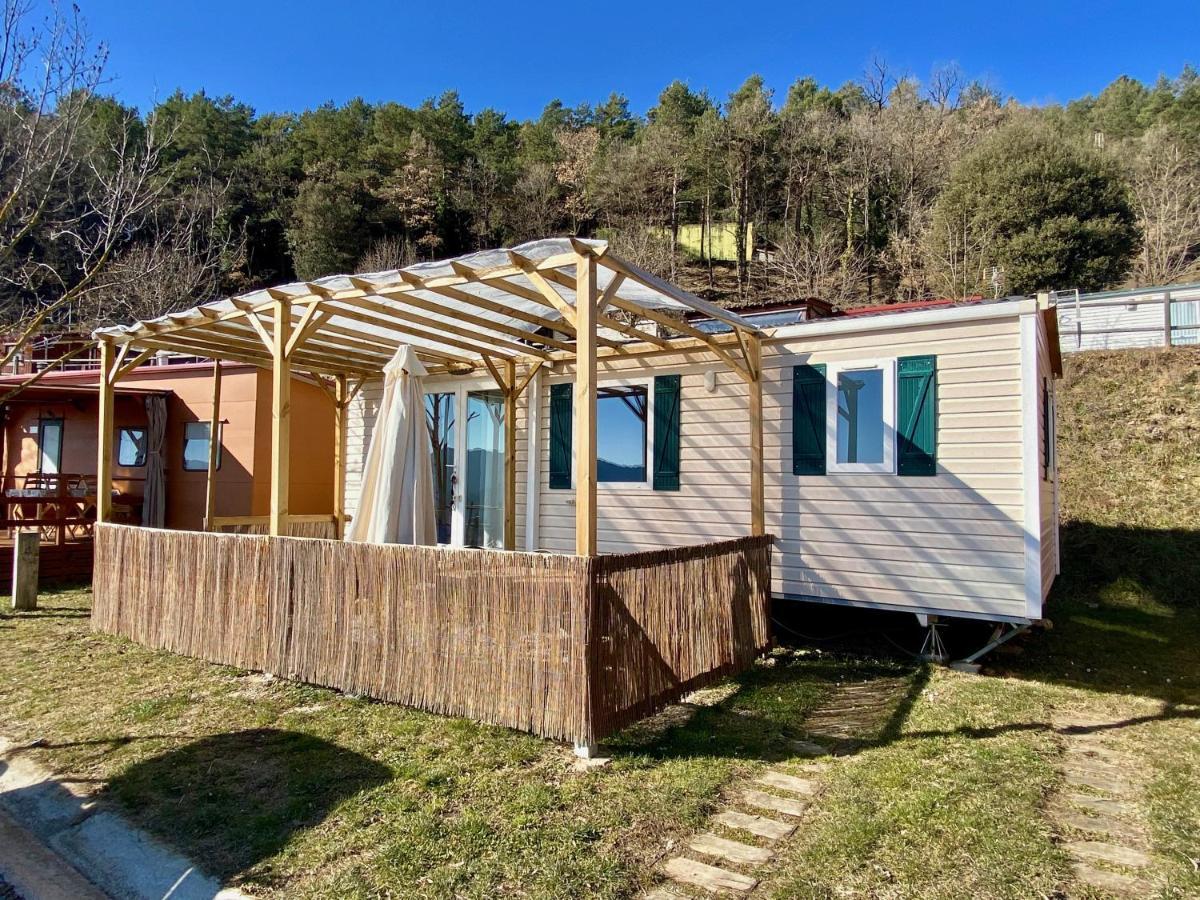 Campalans Hotel Rural Bungalows Mobilhomes Borreda Bagian luar foto
